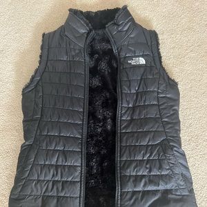 North Face Reversible Girls Black Vest Medium